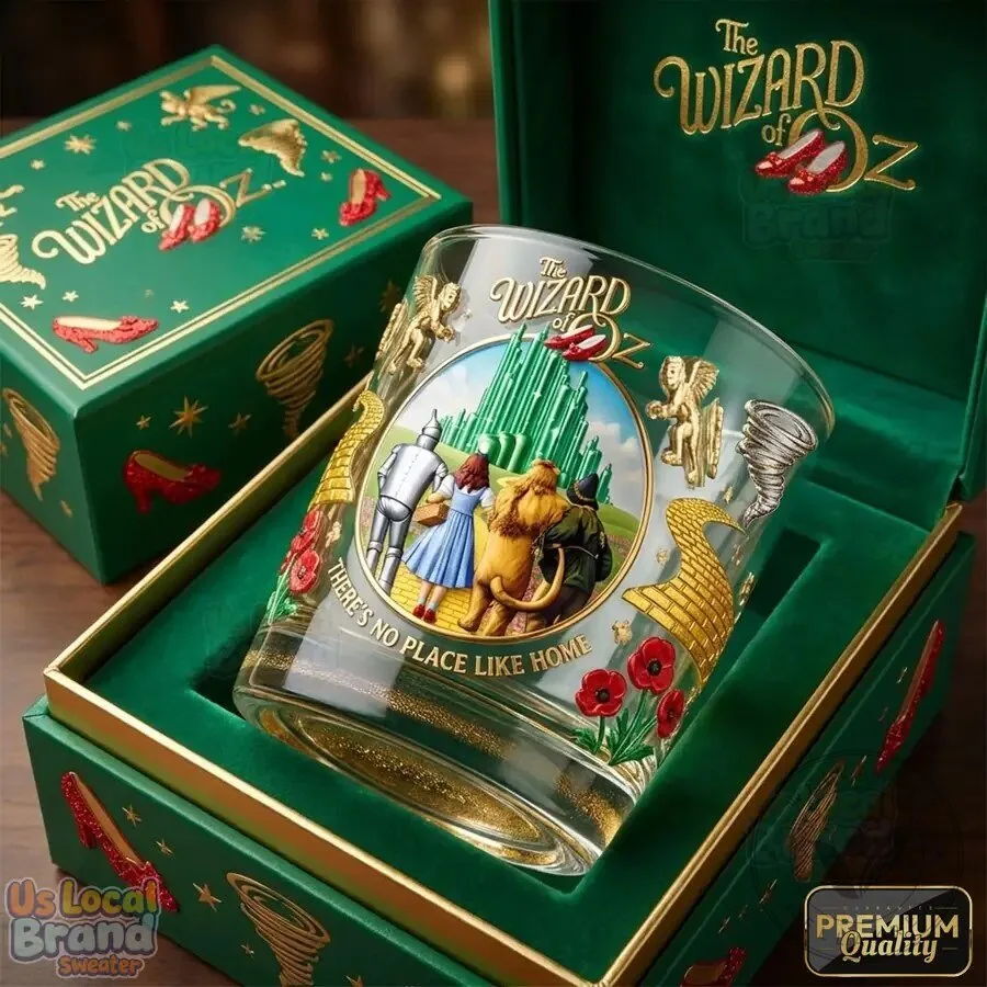 The Wizard Of Oz Emerald City Dorothy Lion Tin Man Scarecrow Drinking Glass 39 The Wizard Of Oz Emerald City Dorothy Lion Tin Man Scarecrow Drinking Glass