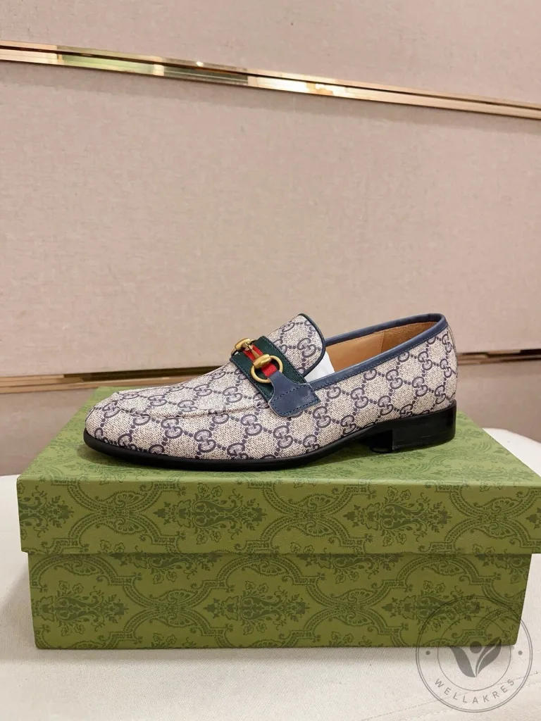 Gucci Monogram Horsebit Loafer Shoes for Men, Luxury Designer Footwear 51 Gucci Monogram Horsebit Loafer Shoes for Men, Luxury Designer Footwear